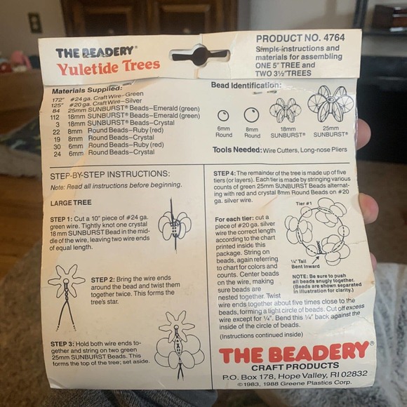 The Beadery YULETIDE TREES Makes 3 Bead Christmas Ornament Craft Kit Beaded Vtg - Picture 5 of 5